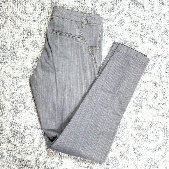 BCBGeneration Denim - BCBGeneration Women's Fog Wash Pocket Cotton Blend Skinny Denim Jeans Size 29
